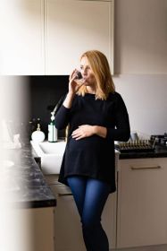 Těhotenská a kojící tunika Mommy milk & love černá Černá