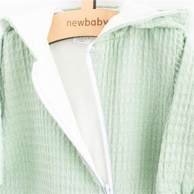 Kojenecký mušelínový overal s kapucí New Baby Comfort clothes šalvějová Zelená
